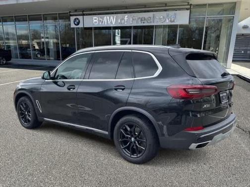 Black Sapphire Metallic 2021 BMW X5 xDrive40i