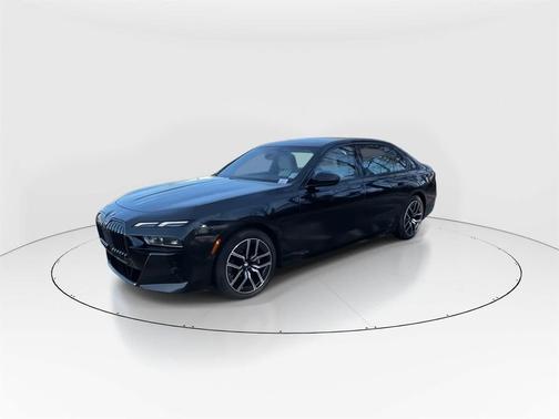 2023 BMW 760 i xDrive
