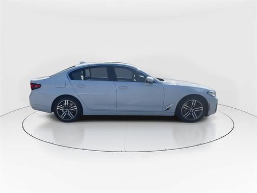 2021 BMW 530 xDrive
