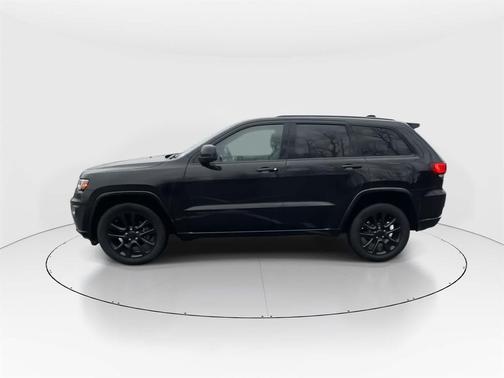 2017 Jeep Grand Cherokee Altitude