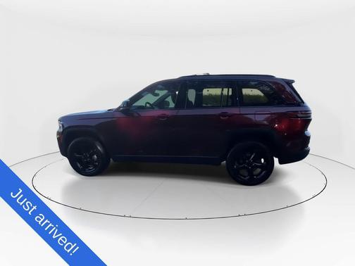 Velvet Red Pearlcoat 2024 Jeep Grand Cherokee Altitude