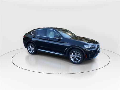 2023 BMW X4 xDrive30i