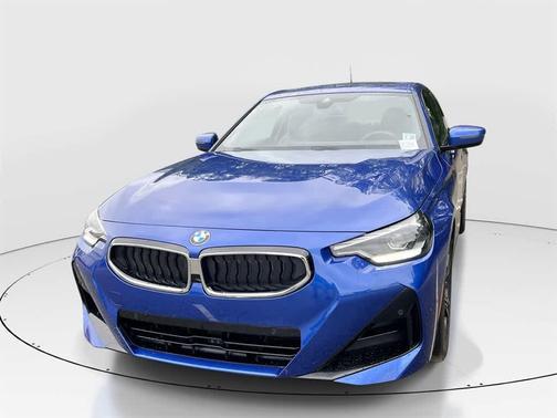 2024 BMW 230 i
