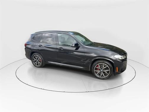 2023 BMW X3 M40i