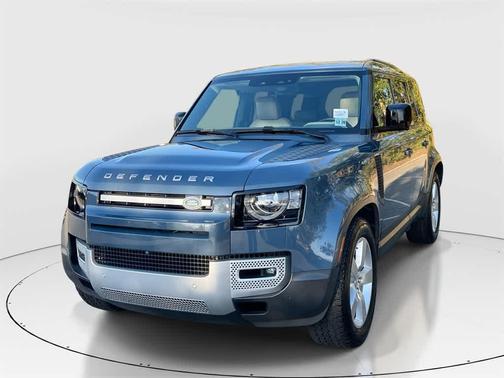 2024 Land Rover Defender 110 P400 S