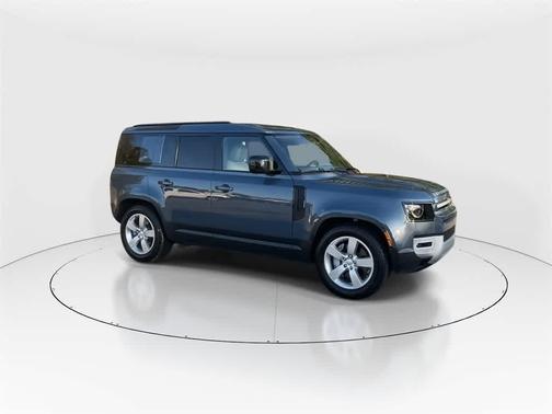 2024 Land Rover Defender 110 P400 S