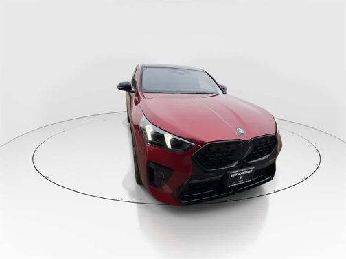 2025 BMW X2 xDrive28i