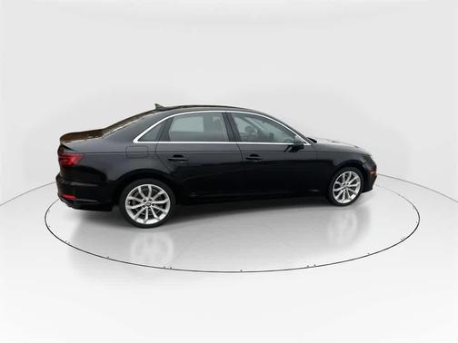 2019 Audi A4 40 Premium