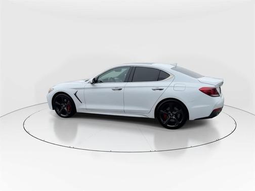 2019 Genesis G70 3.3T Advanced