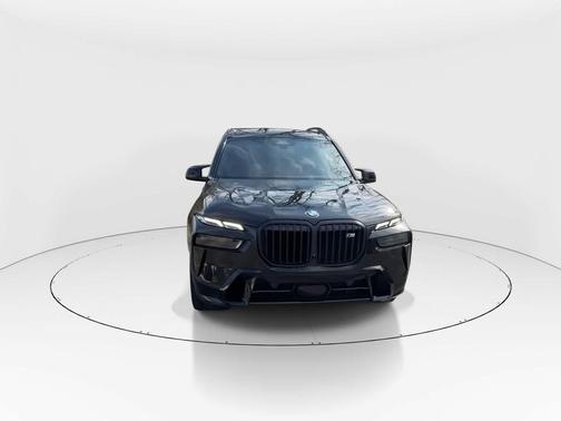 Black Sapphire Metallic 2023 BMW X7 M60i