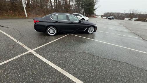 2022 BMW 530 i xDrive