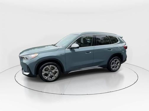 Cape York Green Metallic 2023 BMW X1 xDrive28i