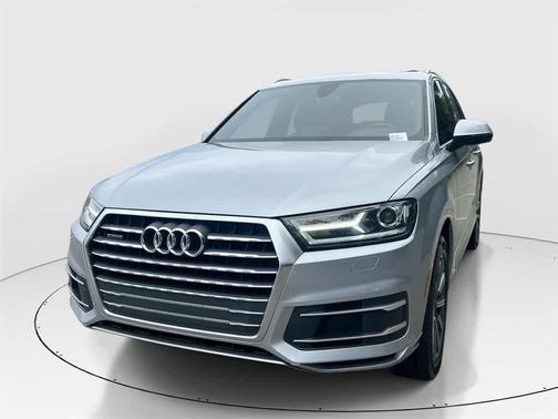 2019 Audi Q7 45 Premium