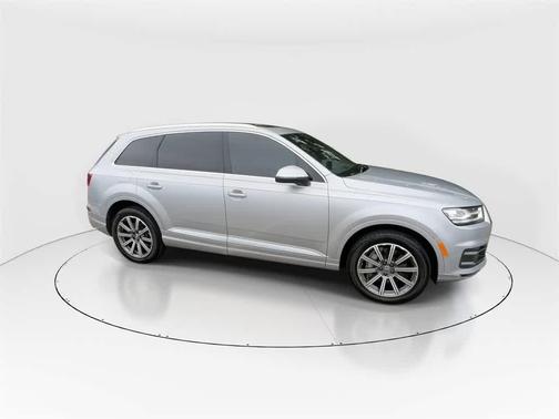 2019 Audi Q7 45 Premium