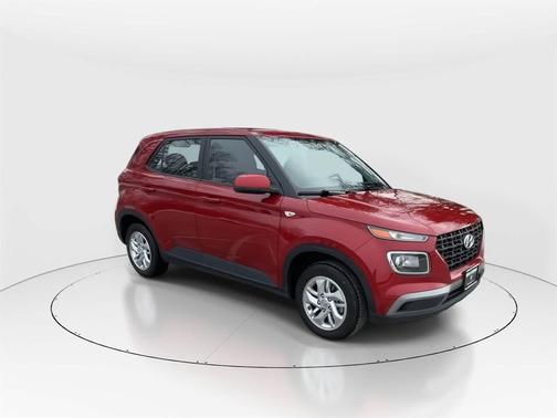 2023 Hyundai VENUE SE