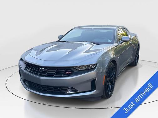 Sharkskin Metallic 2024 Chevrolet Camaro 1LT