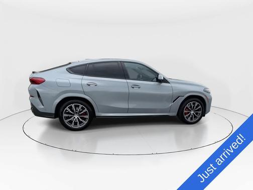 Brooklyn Grey Metallic 2024 BMW X6 xDrive40i