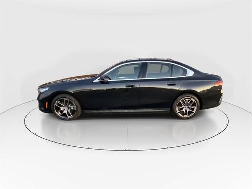 2025 BMW i5 xDrive40