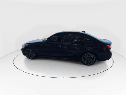 Black Sapphire Metallic 2022 BMW M340 M340i xDrive Sedan
