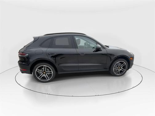 2020 Porsche Macan S