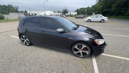 2015 Volkswagen Golf GTI 2.0T S 4-Door