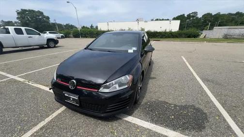 2015 Volkswagen Golf GTI 2.0T S 4-Door