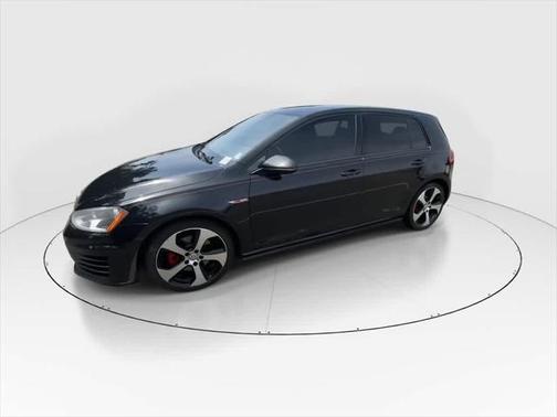 2015 Volkswagen Golf GTI 2.0T S 4-Door