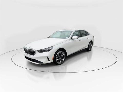 2025 BMW i5 xDrive40