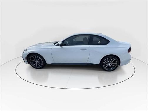 2023 BMW 230 i xDrive