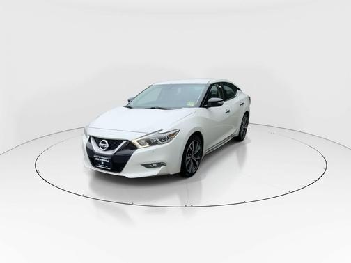 Pearl White 2017 Nissan Maxima 3.5 SV
