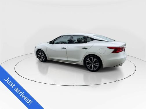 Pearl White 2017 Nissan Maxima 3.5 SV