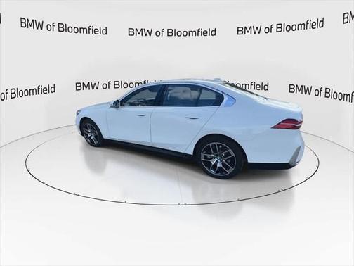 2024 BMW i5 eDrive40