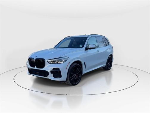 2023 BMW X5 M50i