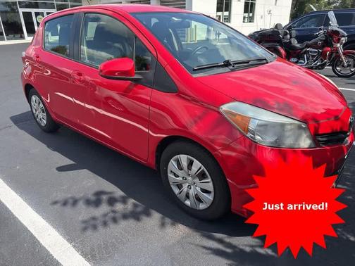 2013 Toyota Yaris L
