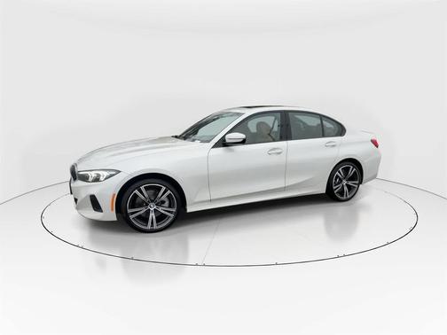 2023 BMW 330 xDrive