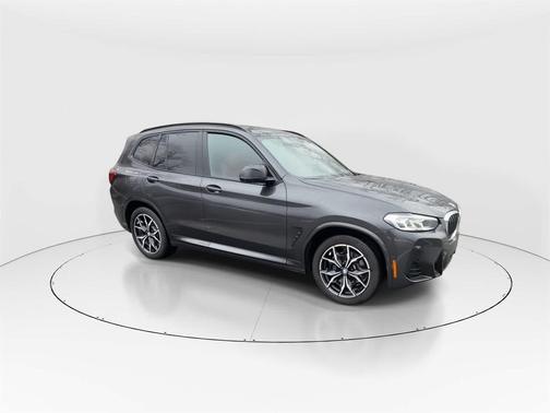 2024 BMW X3 M40i