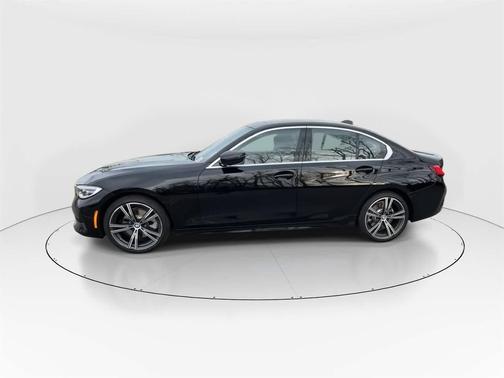2022 BMW 330 xDrive