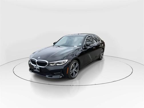 2022 BMW 330 xDrive