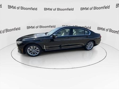2022 BMW 740 i xDrive