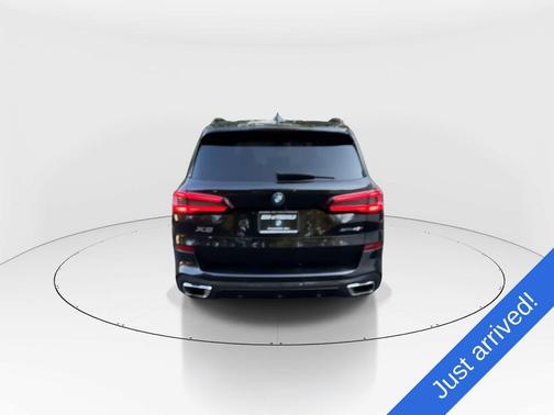 Black Sapphire Metallic 2020 BMW X5 xDrive40i