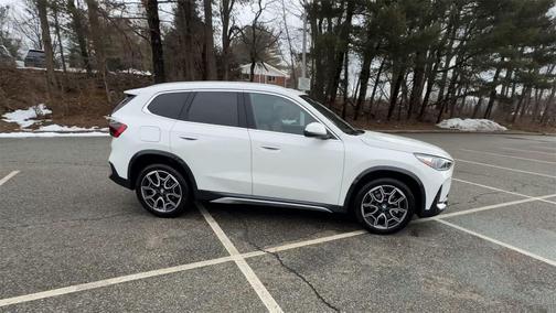 2025 BMW X1 xDrive28i