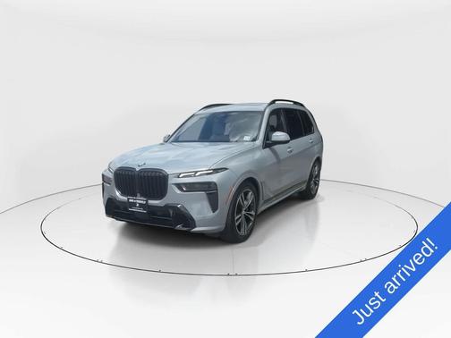 Brooklyn Grey Metallic 2024 BMW X7 xDrive40i
