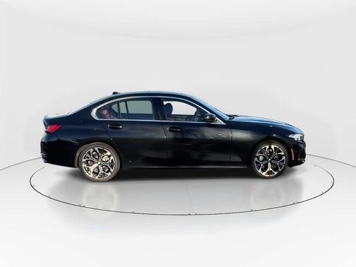 2025 BMW 330 xDrive