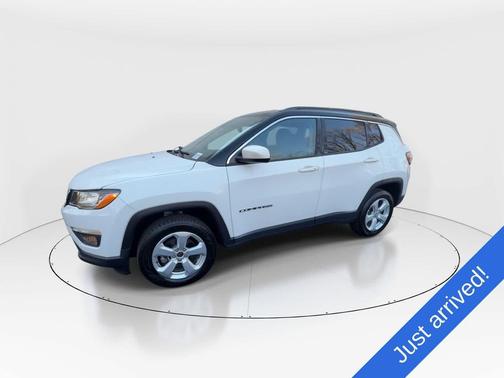 White Clearcoat 2018 Jeep Compass Latitude
