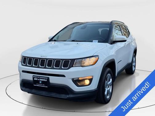White Clearcoat 2018 Jeep Compass Latitude