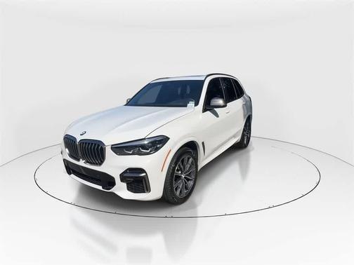 2022 BMW X5 M50i