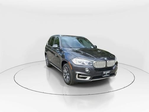 Dark Graphite Metallic 2018 BMW X5 xDrive50i