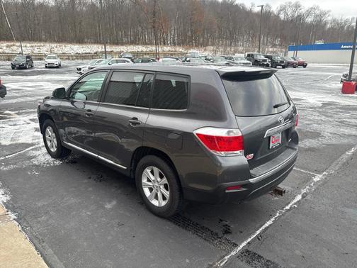 2011 Toyota Highlander Base