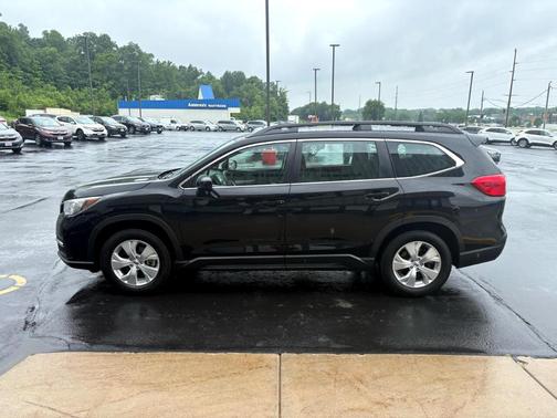 2021 Subaru Ascent Base 8-Passenger