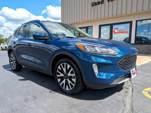 2020 Ford Escape SEL